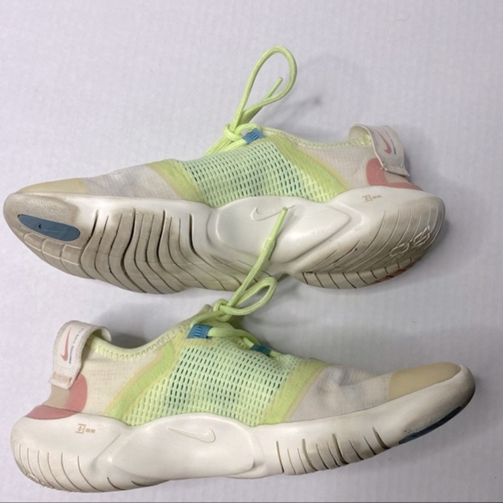Nike Free RN 5.0 running sneaker shoes size 7 cream pink - Picture 3 of 12